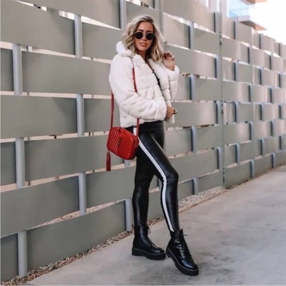 Spanx faux leather side stripe leggings - Picture 2 of 7